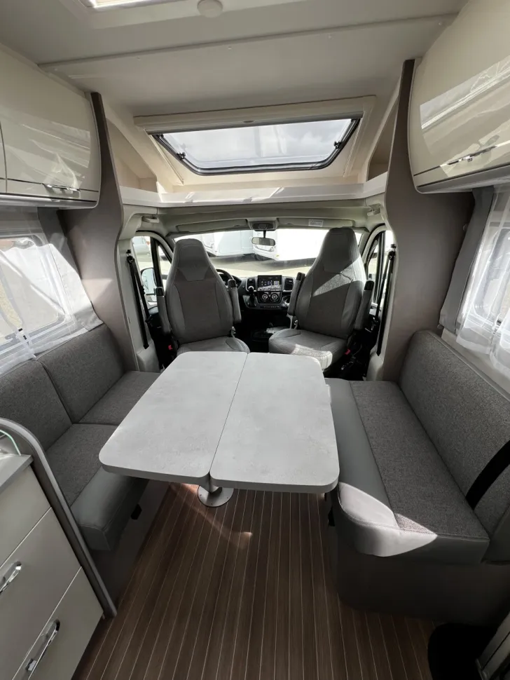 Fahrzeugbild Etrusco T 7400 SBC #8