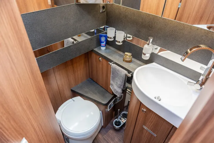 Fahrzeugbild Carthago chic s-plus I 50 LE #15