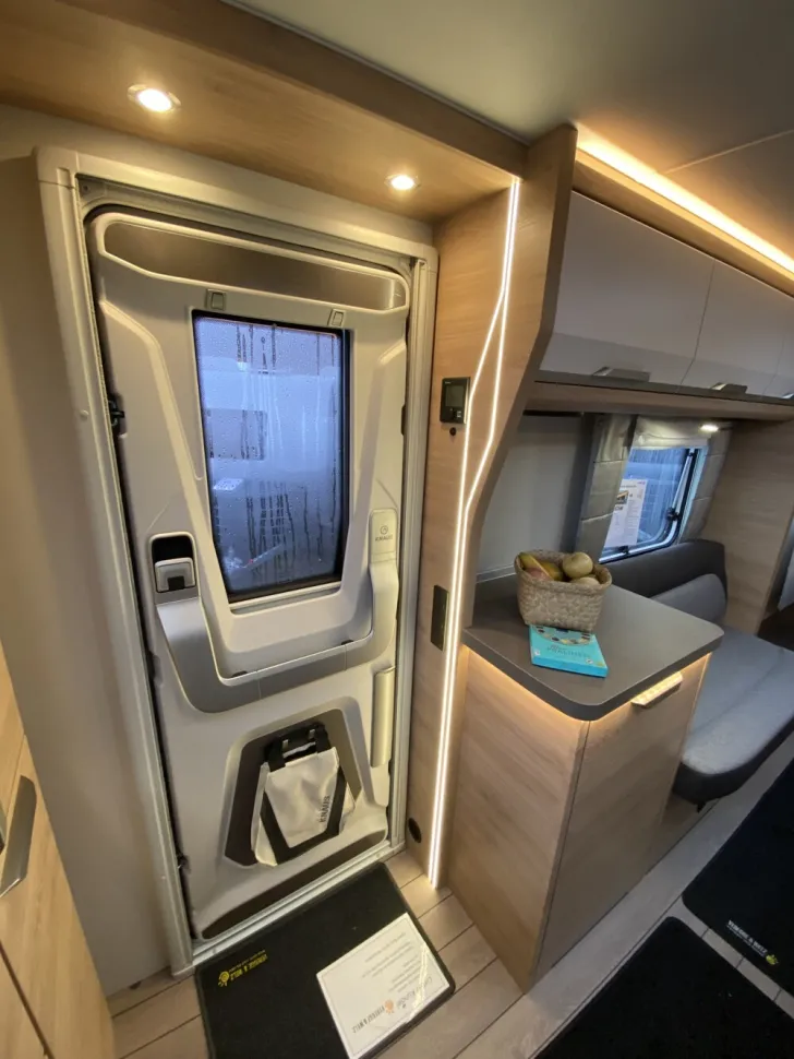 Fahrzeugbild Knaus Südwind 60 YEARS 650 PXB #7