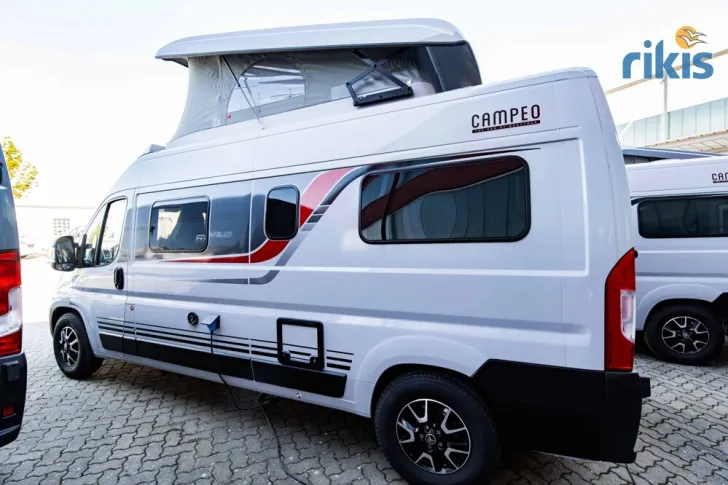 Fahrzeugbild Bürstner Campeo C 600 #4