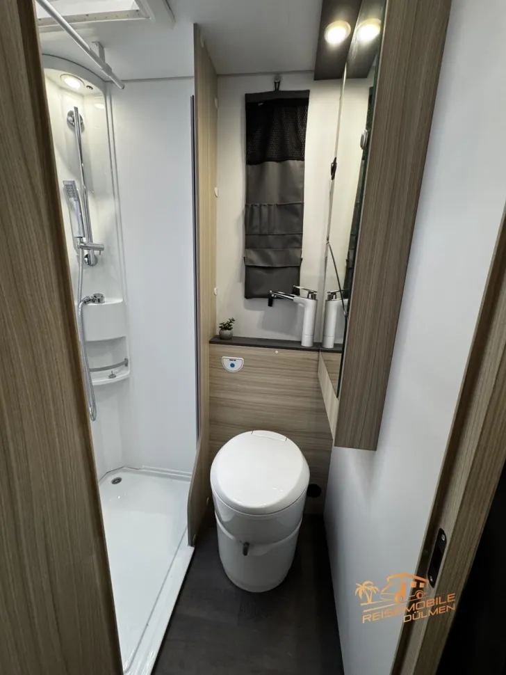 Fahrzeugbild Sun Living A 75DP X-TRA NAVI RFK Markise #19