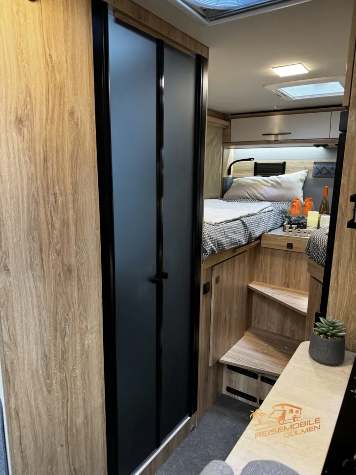 Fahrzeugbild Eura Mobil Xtura 686 EF 4x4 #17