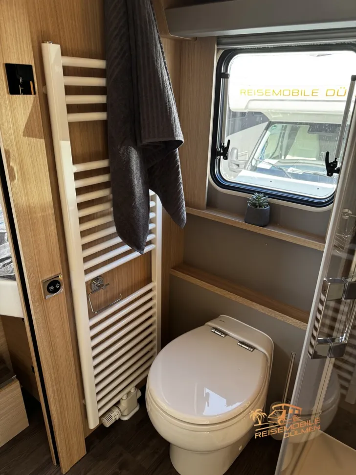 Fahrzeugbild Morelo Loft Premium 83 L 4xSolar Hubstütze #18