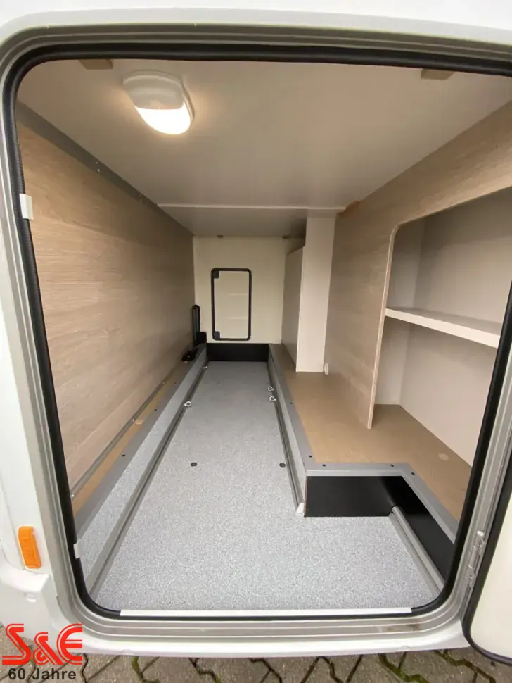 Fahrzeugbild Bürstner Lineo T 620 G #7
