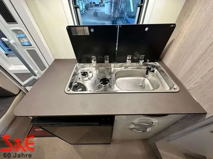 Fahrzeugbild Bürstner Lineo T 620 G #13