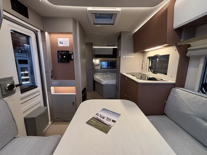 Fahrzeugbild Bürstner Averso 465 TS #19