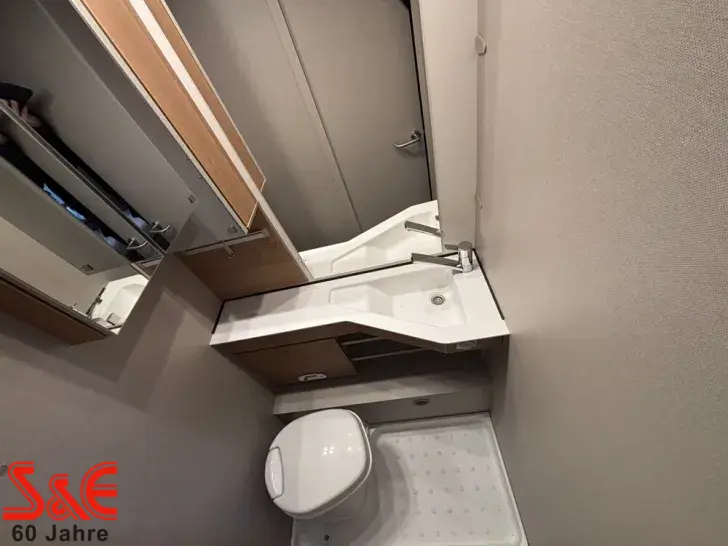 Fahrzeugbild Bürstner Averso 485 TS #11