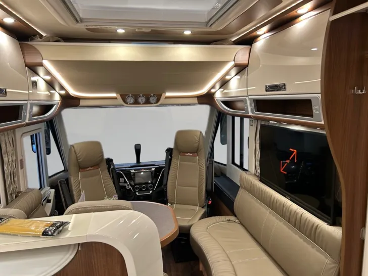 Fahrzeugbild Carthago chic s-plus I 61 XL LE #10