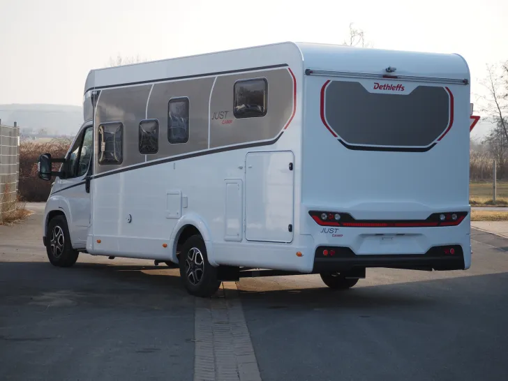 Fahrzeugbild Dethleffs Just Camp Active T 7052 EBL, Face-To-Face #4
