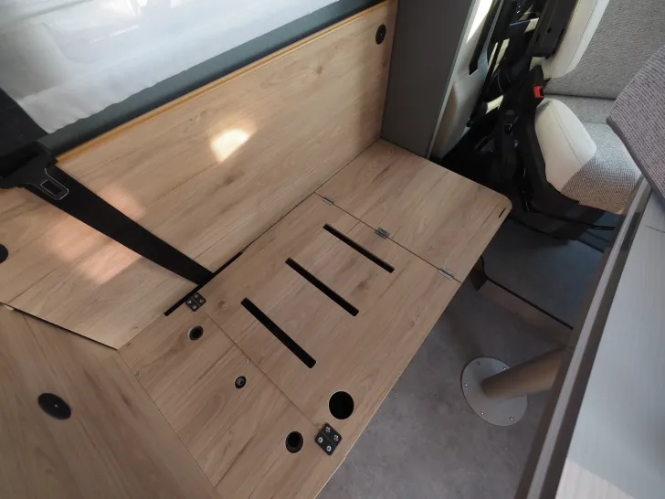 Fahrzeugbild Dethleffs Just Camp Active T 7052 EBL, Face-To-Face #14