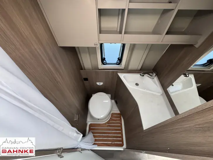 Fahrzeugbild Carado CV 600 Navi und Rückfahrkamera #9