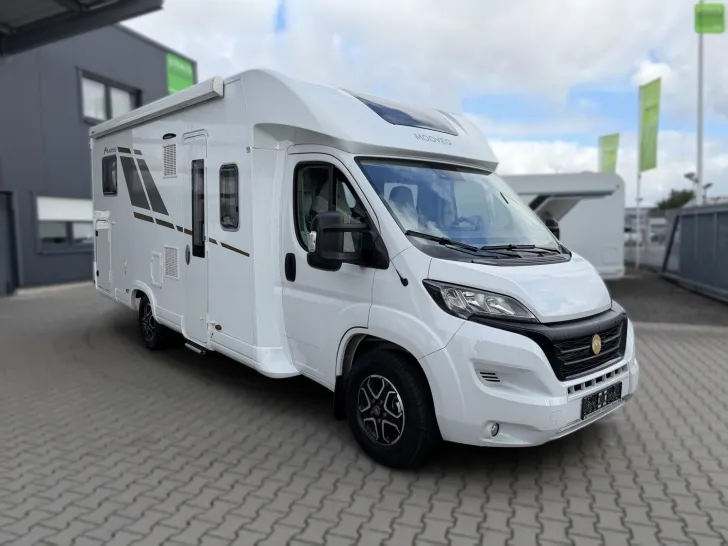 Fahrzeugbild Mooveo Tei 72EB 180PS Autark 300Ah Lithium SAT TV AHK #1