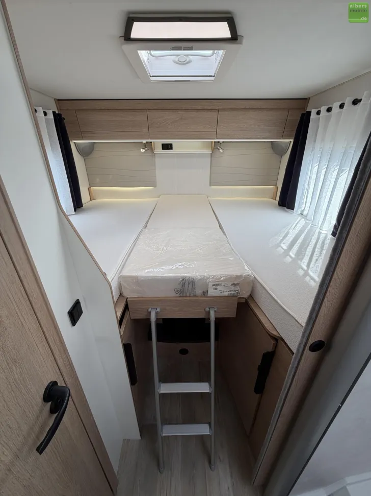 Fahrzeugbild Mooveo Tei 72EB 180PS Autark 300Ah Lithium SAT TV AHK #20