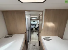 Bild 21 Mooveo Tei 72EB 180PS Autark 300Ah Lithium SAT TV AHK