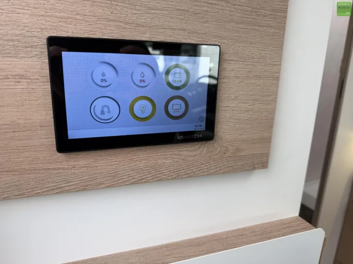 Fahrzeugbild Mooveo Tei 72EB 180PS Autark 300Ah Lithium SAT TV AHK #26