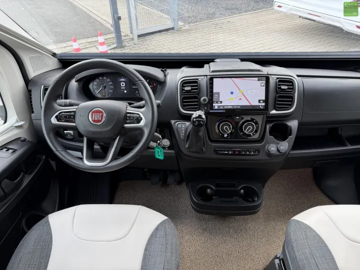 Fahrzeugbild Mooveo Tei 72EB 180PS Autark 300Ah Lithium SAT TV AHK #27