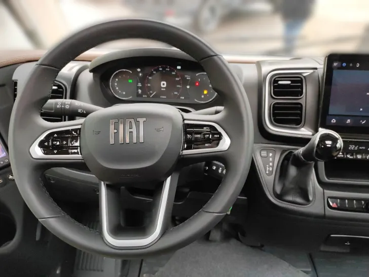 Fahrzeugbild Carthago chic c-line I 4.9 LE SIE SPAREN 17.250,- #8