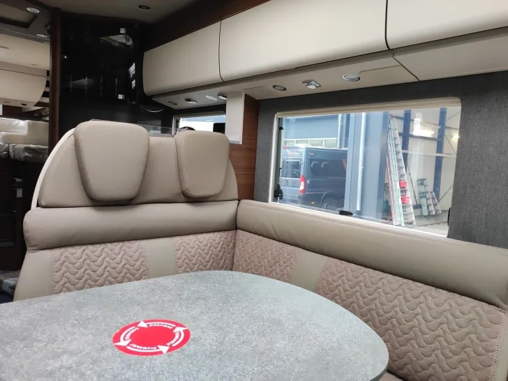 Fahrzeugbild Carthago chic c-line I 4.9 LE SIE SPAREN 17.250,- #12