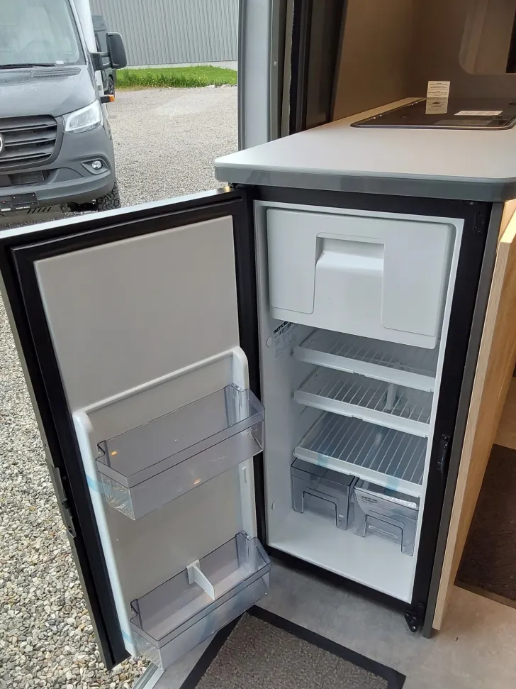 Fahrzeugbild Dethleffs Globetrail Advantage 600 DS Fiat Schwenkbad #13