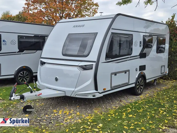 Fahrzeugbild Knaus Südwind 450 FU Black Selection **2026*1700kg*Black Selection* #3