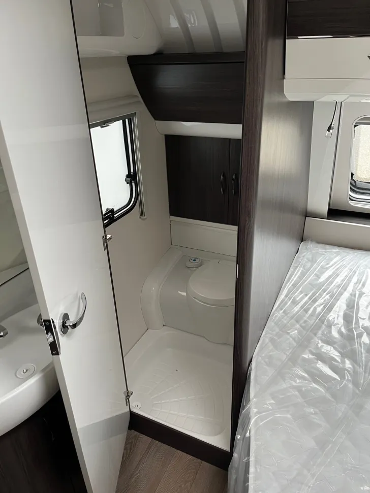 Fahrzeugbild Hobby PRESTIGE 720 UKFE #8
