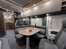 Fahrzeugbild Carthago chic c-line I 5.9 XL LE Mercedes (303) #17