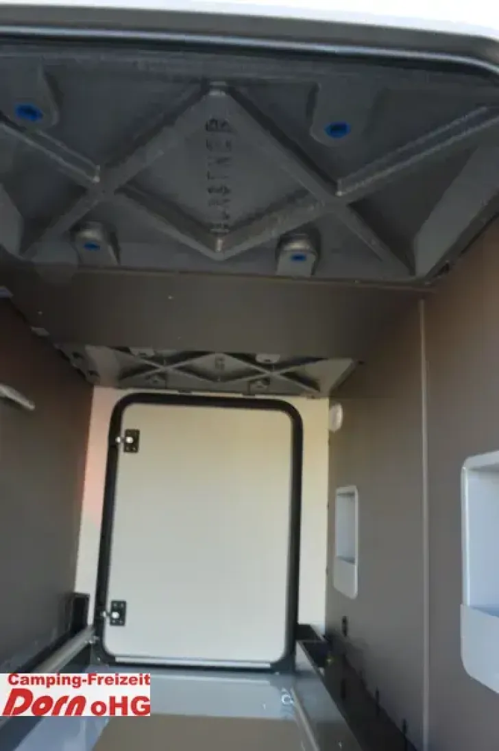 Fahrzeugbild Bürstner B66 690 TD B 66 TD 690 Voll ausgestattet #13