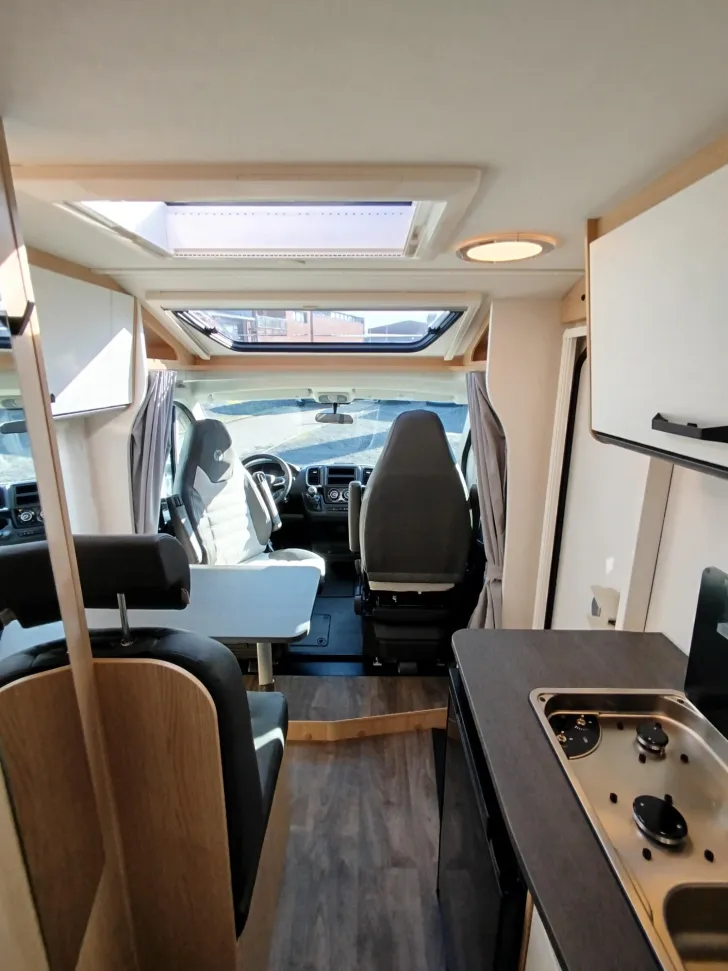 Fahrzeugbild Sunlight Adventure V 69 *Aktionspreis*Markise*4 Season* #7