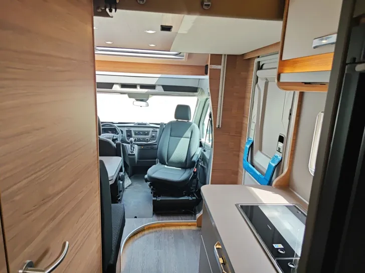 Fahrzeugbild Weinsberg CaraSuite Ford 650 MEG !! Sie sparen 19.302,- !! #21