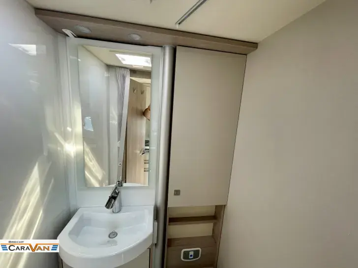 Fahrzeugbild Bürstner Lineo T 620 G TOP Ausstattung #20