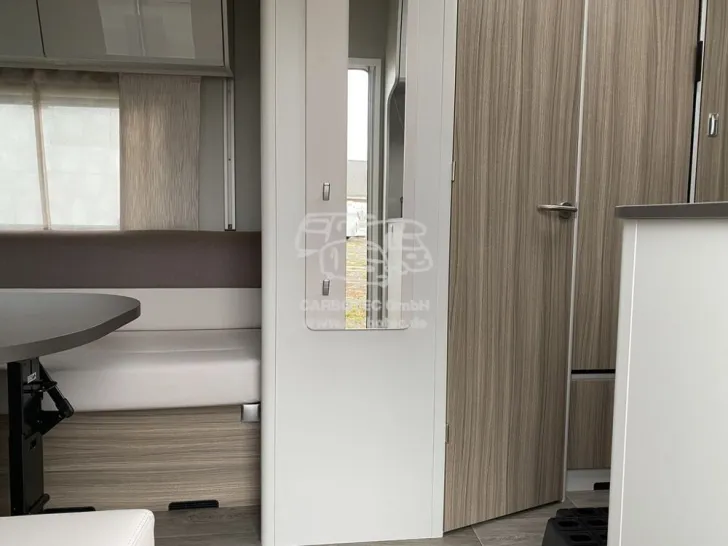 Fahrzeugbild Bürstner Averso Plus 510 TK #6