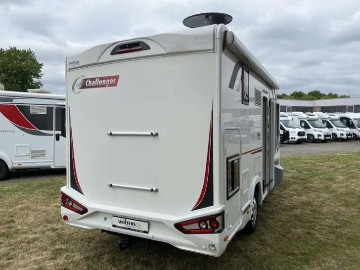 Fahrzeugbild Challenger Mageo 290 #23