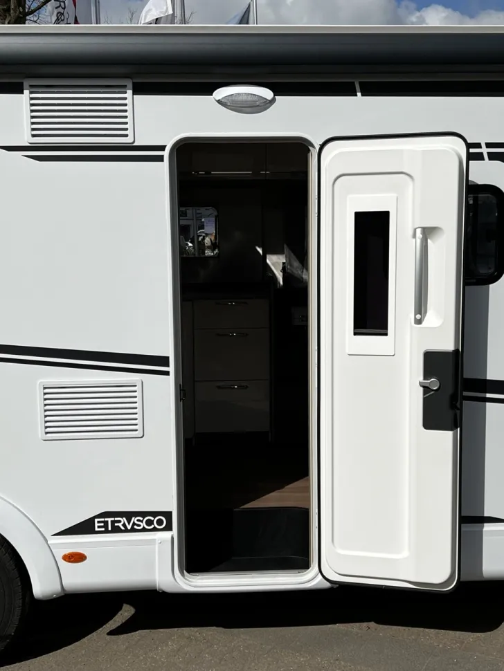 Fahrzeugbild Etrusco I 7400 SBC #3