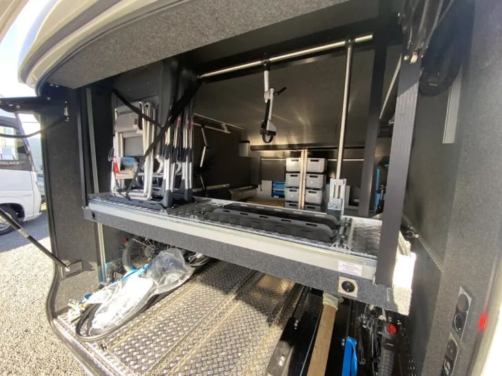 Fahrzeugbild Morelo Empire Liner 105 GO #6