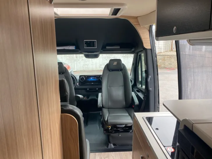 Fahrzeugbild Grand Canyon S CrossOver Mercedes HYMER B1 BLACK WEEKS #17