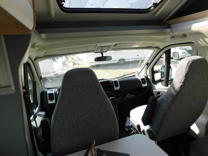 Fahrzeugbild Dethleffs Just Camp T 6812 EB Verfügbar ab November 2025 #7