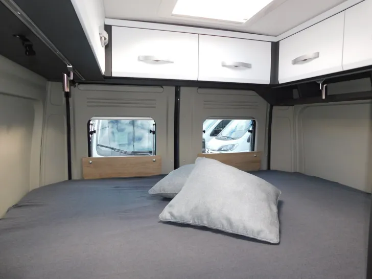 Fahrzeugbild Dethleffs Globetrail 600 DS Fiat Navi+RFK, AHK, Markise #12