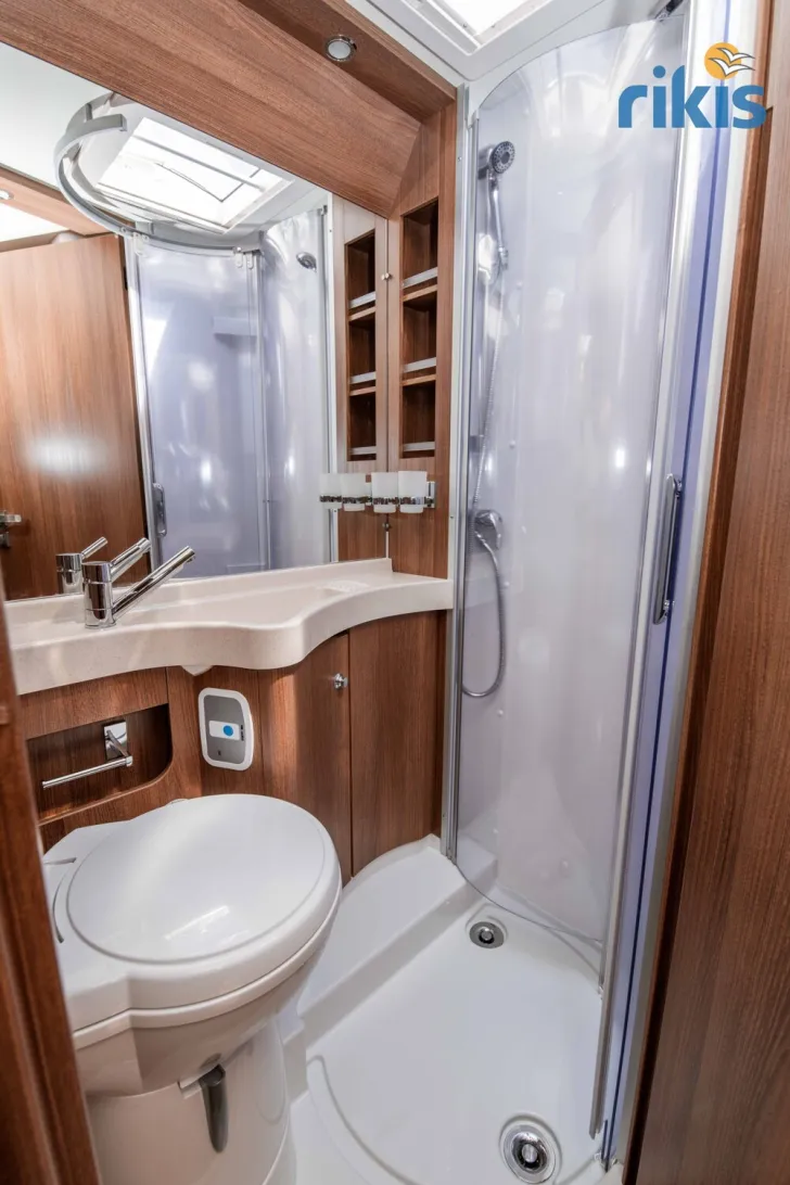 Fahrzeugbild Carthago c-compactline I  143 LE #23