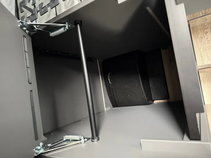 Fahrzeugbild Niesmann + Bischoff iSmove 6.9 E Winter-P. / Dachkl. / Zerhacktoil. #18