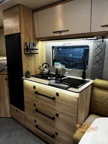 Fahrzeugbild Eura Mobil Xtura 686 EF 4x4 #26