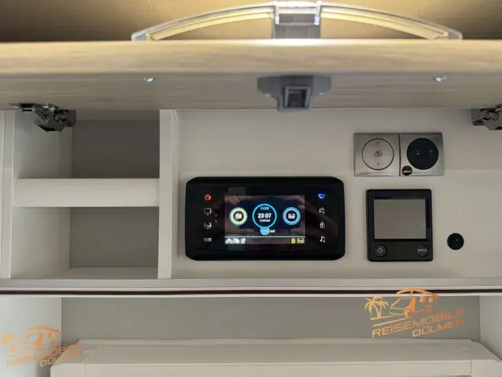 Fahrzeugbild Frankia M-Line I 7400 Plus MBUX Solar #29