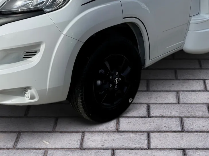 Fahrzeugbild Dethleffs Just Camp T 7052 DBL #6