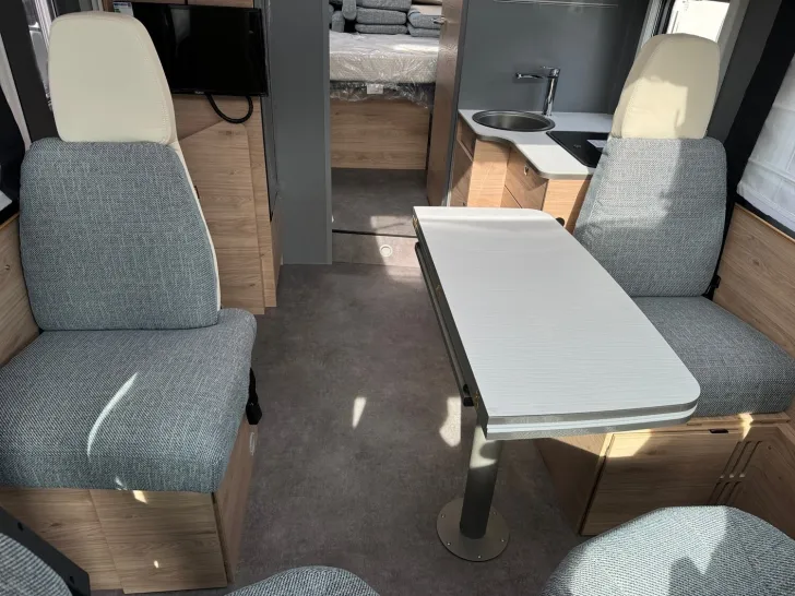 Fahrzeugbild Dethleffs Just Camp T 7052 DBL #12