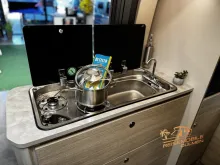 Fahrzeugbild Forster Vantasy FV636HB #16