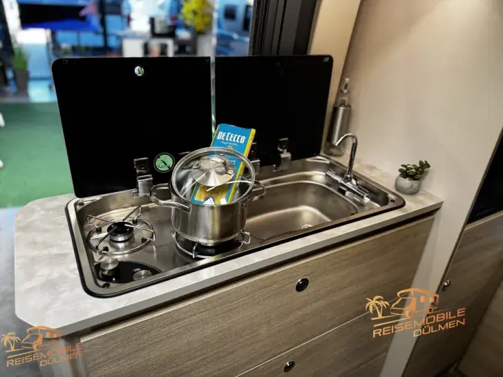 Fahrzeugbild Forster Vantasy FV636HB #16