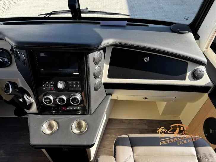 Fahrzeugbild Morelo Loft Premium 83 L 4xSolar Hubstütze #26