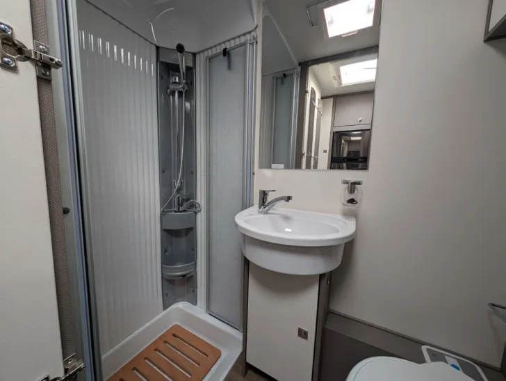 Fahrzeugbild Etrusco A 7300 DB #10