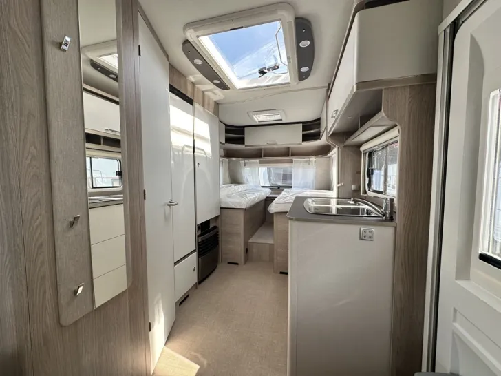 Fahrzeugbild Bürstner Premio Plus 520 TL #7