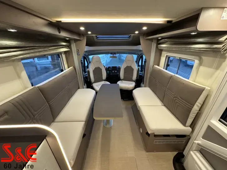 Fahrzeugbild Bürstner Lyseo TD 684 G #9