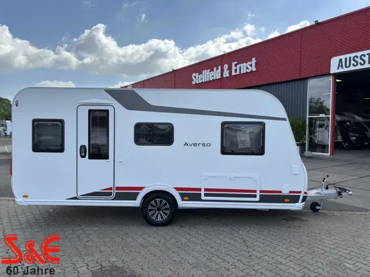Fahrzeugbild Bürstner Averso 490 TL #1